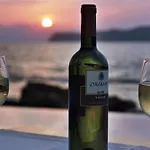 코리나 마레