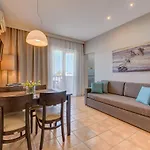 Corinna Mare Apartmanhotel