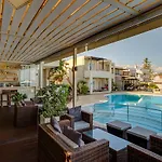 Corinna Mare Apartmanhotel 3*