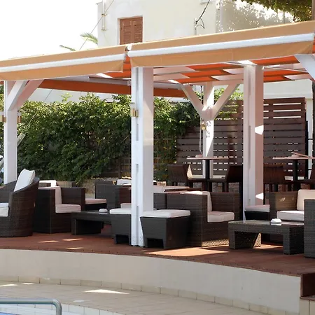 Hotel apartamentowy Corinna Mare 3*