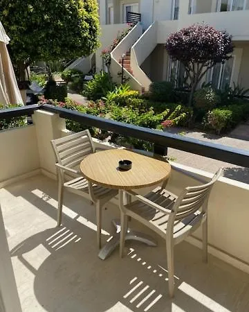 Corinna Mare 3*