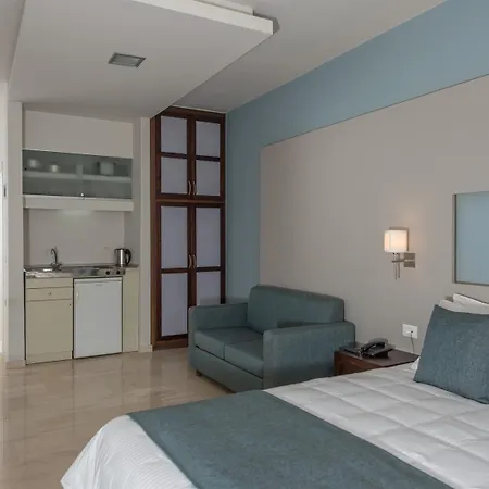 Corinna Mare Aparthotel