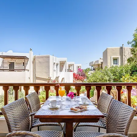 Corinna Mare Апарт-готель