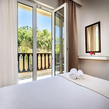 Corinna Mare 3* Chania (Crete)