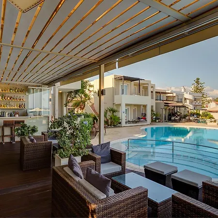 Corinna Mare Aparthotel 3*