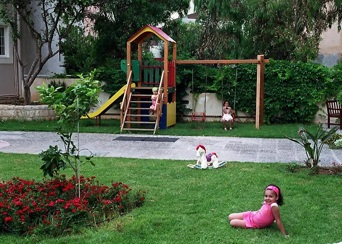 Lejlighedshotel Corinna Mare 3*