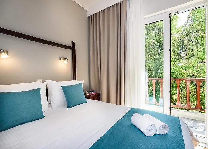 Corinna Mare 3* Chania (Crete)